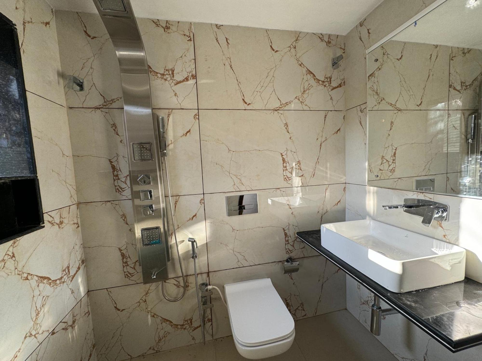 Hotel Manora Palace Srīnagar Dış mekan fotoğraf
